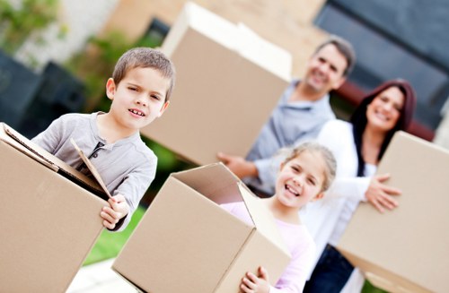 Local Finchley moving service navigating residential streets