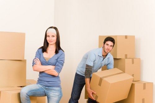Person using a screen reader on an accessible moving website